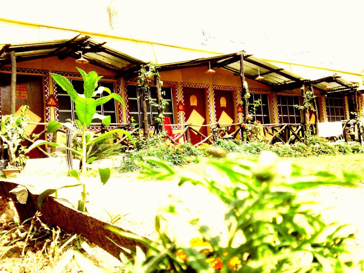 Roshnai Village Resort Bolpur Ngoại thất bức ảnh