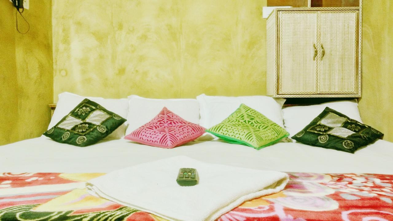 Roshnai Village Resort Bolpur Phòng bức ảnh