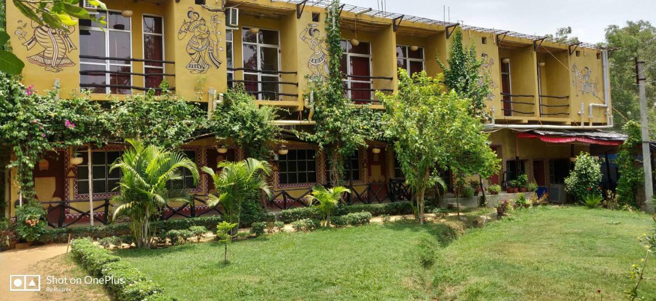Roshnai Village Resort Bolpur Ngoại thất bức ảnh